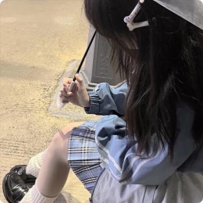 爱在弹指间
